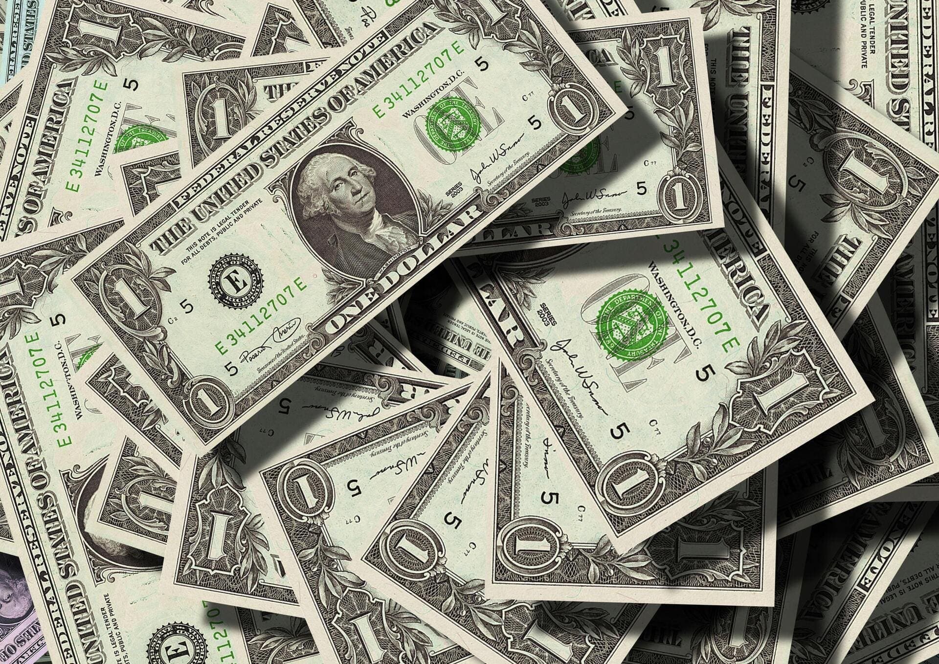 What Is Financial Stress 6 Key Symptoms and How to Deal with It 1.jpg