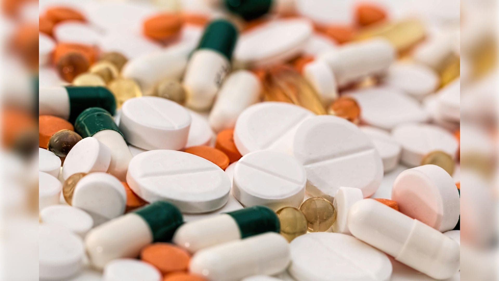 Best Cortisol Vitamins for Energy, Sleep, and Calm