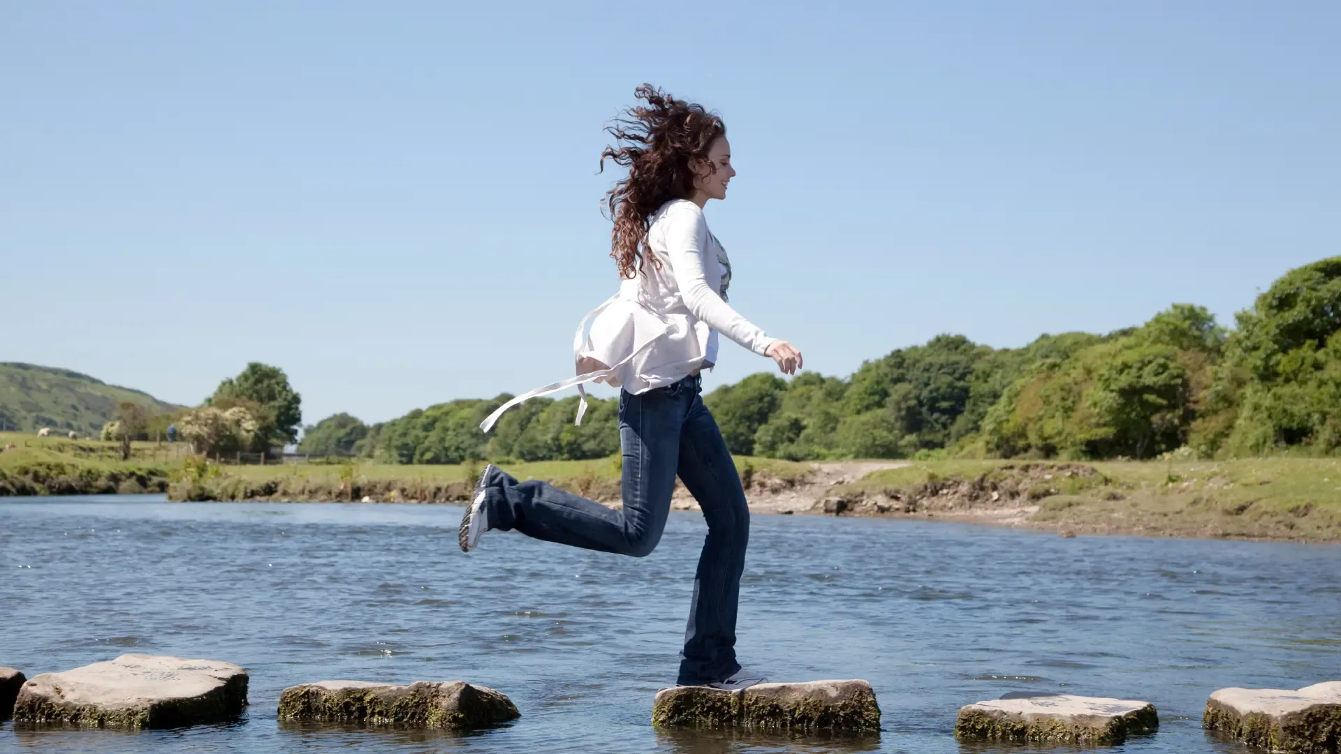 7 Somatic Exercises for Anxiety Relief (Science-Backed, Step-by-Step)