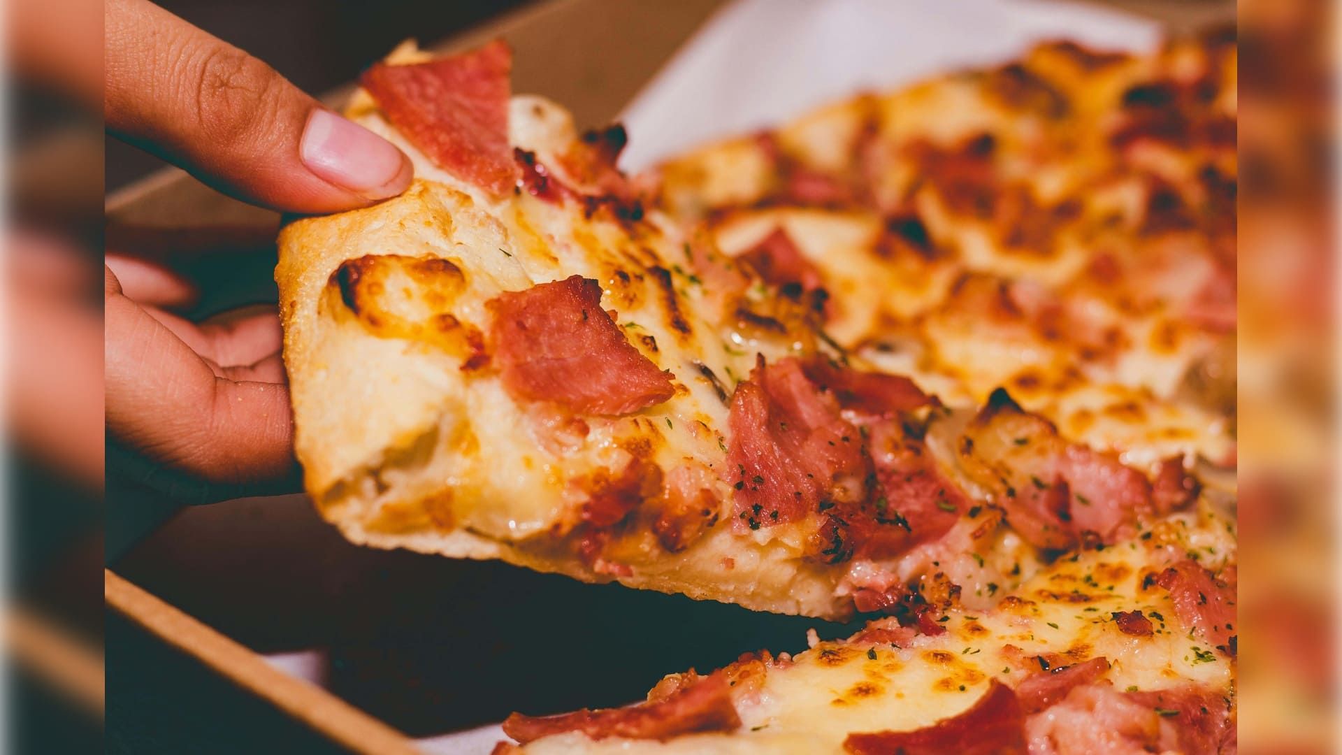 How to Stop Stress Eating and Avoid Emotional Overeating