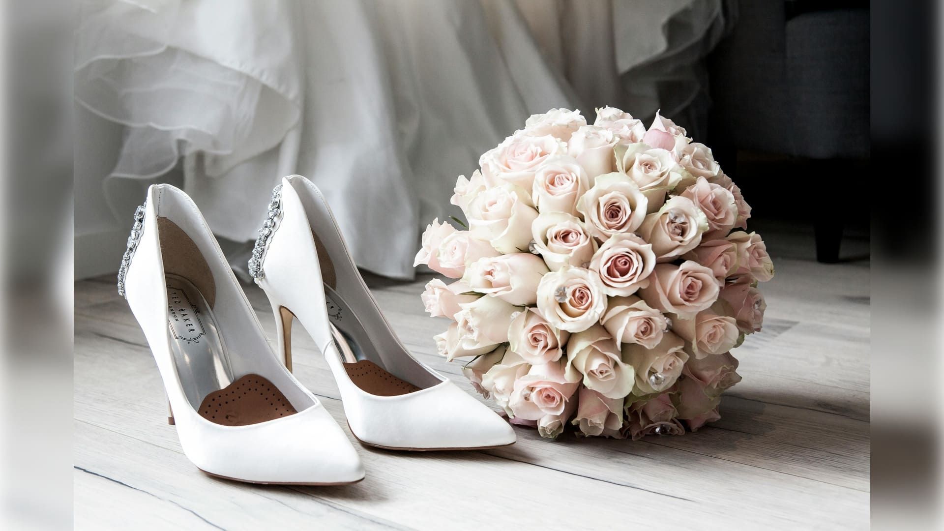 Wedding Anxiety: How to Stay Calm and Enjoy Your Big Day